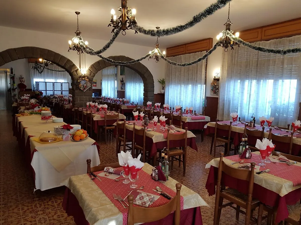 Albergo Ristorante Poli Madonna di Fornelli 2*,